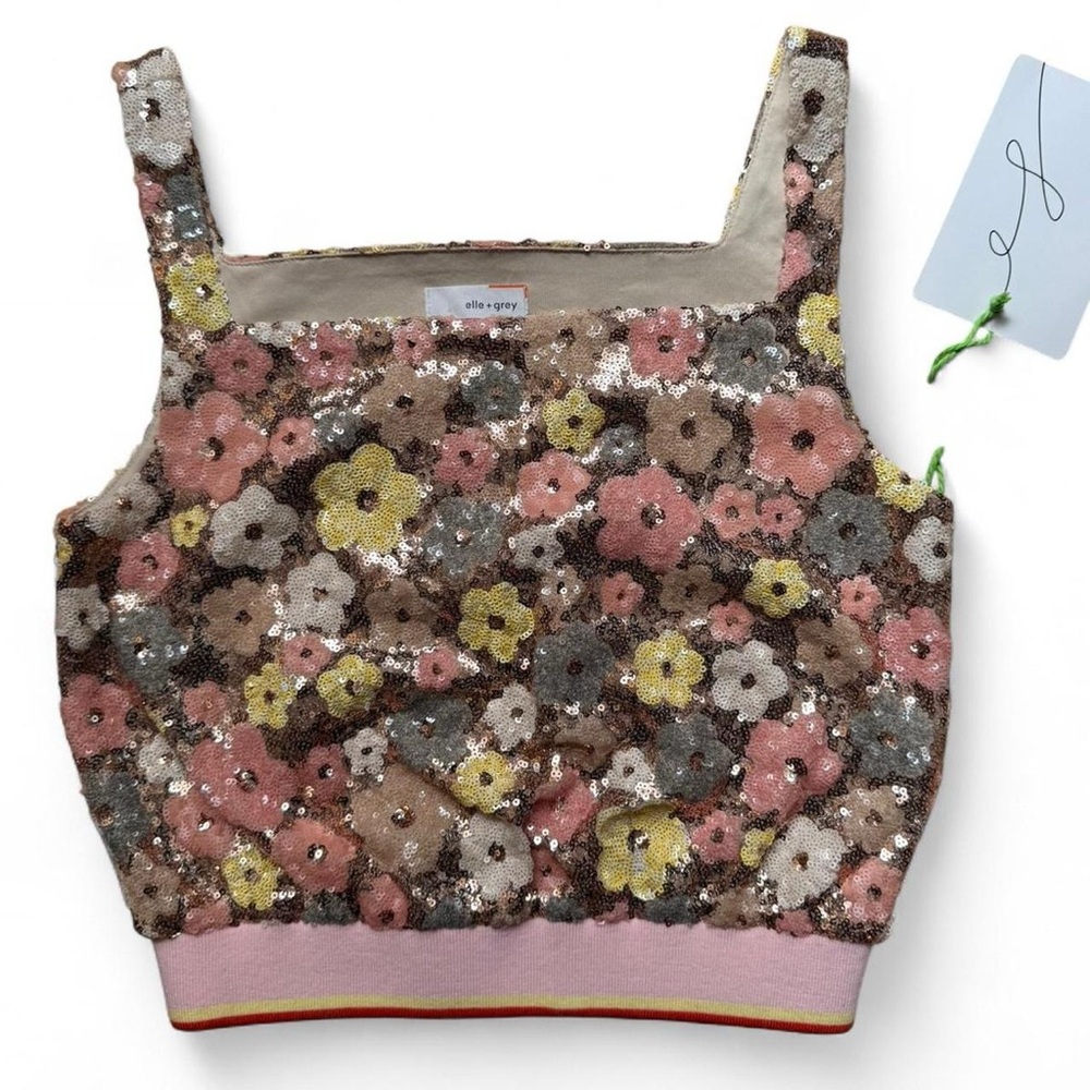 Elle Grey Floral Sequin Crop Top (Size S) ✨$35 ($58) Bundle w/Skirt